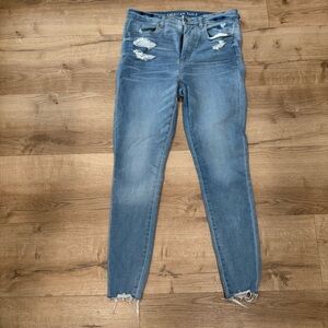 American Eagle Outfitters Women's Light Blue Distressed Skinny Jean Jeggings